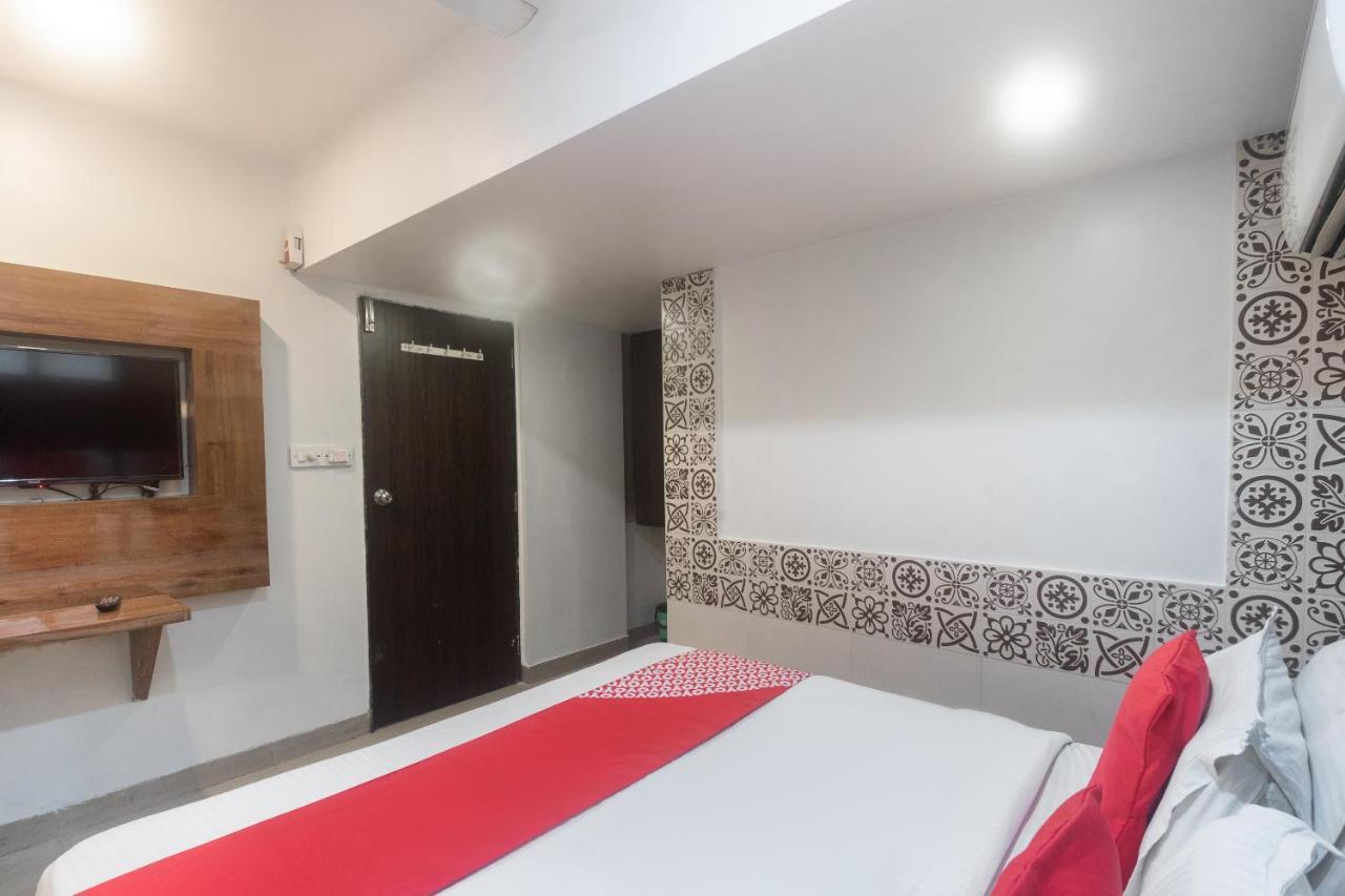 Oyo 49867 Kalpana Residency